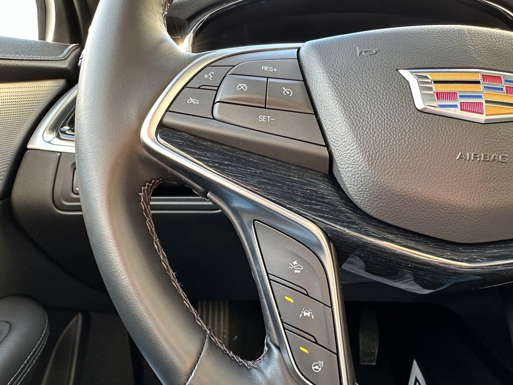 2025 Cadillac XT5 FWD 4dr Premium Luxury