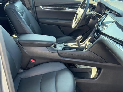 2022 Cadillac XT6 FWD 4dr Premium Luxury