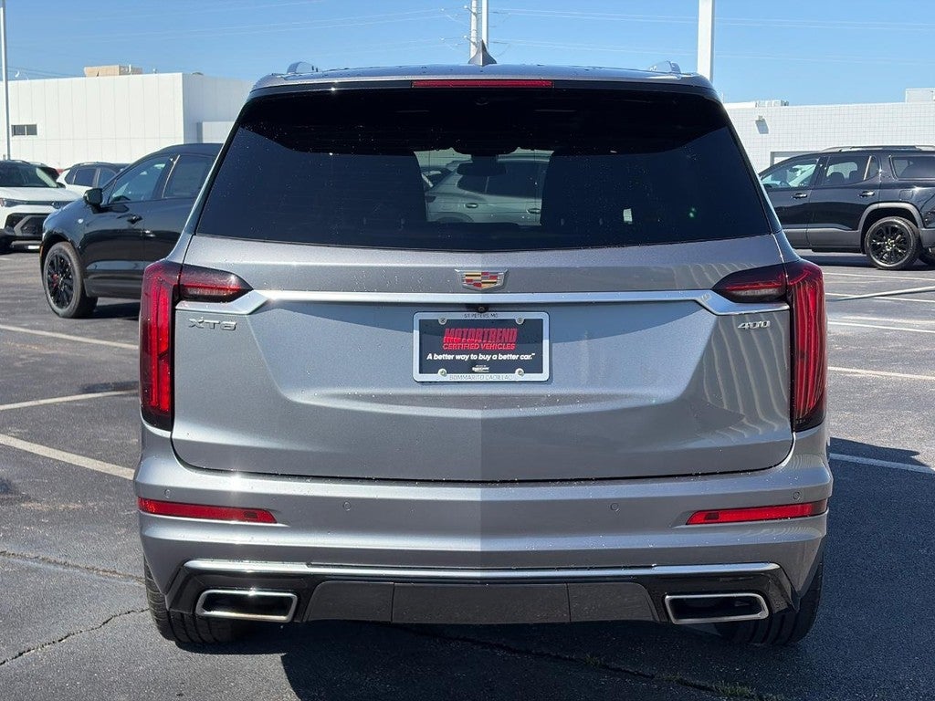 2022 Cadillac XT6 FWD 4dr Premium Luxury
