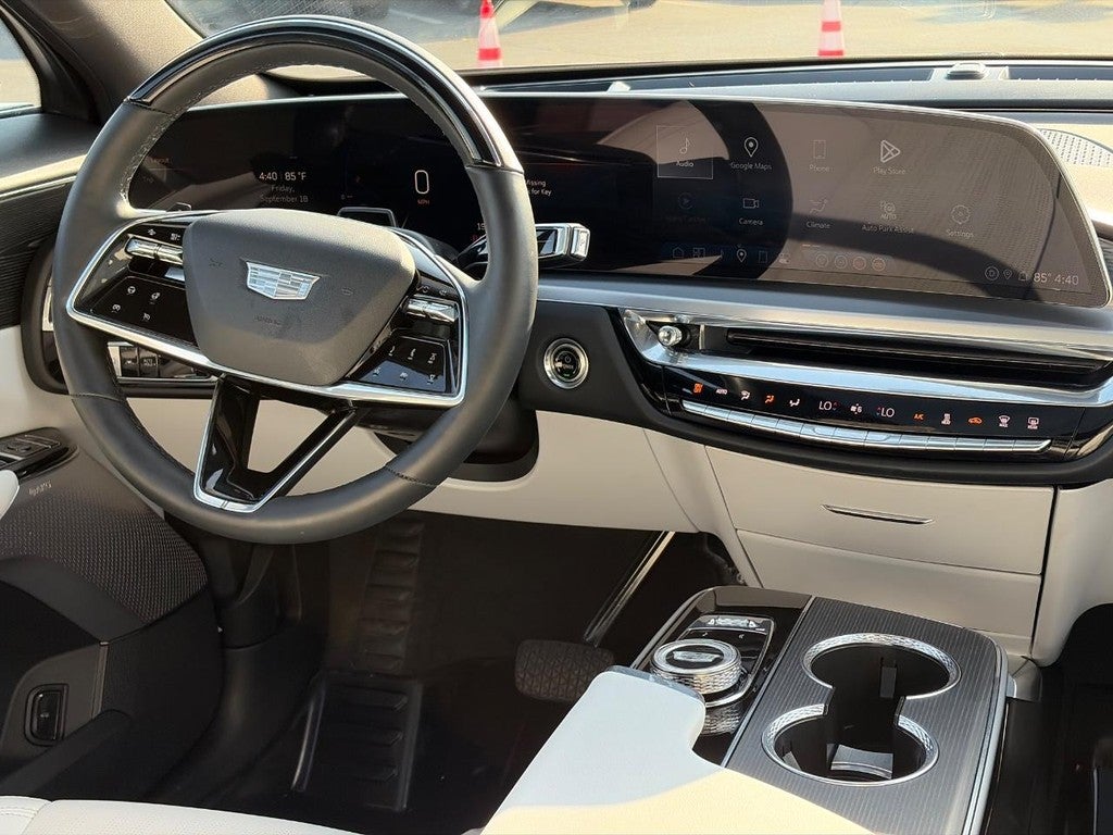 2024 Cadillac LYRIQ 4dr Luxury w/1SE