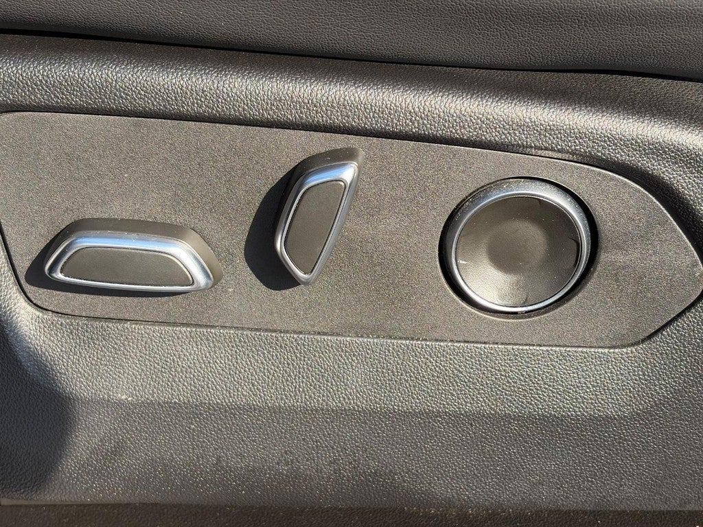 2023 Cadillac Escalade 4WD 4dr Premium Luxury