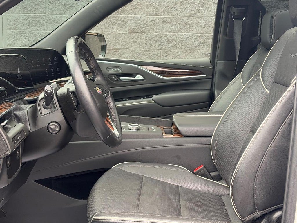 2023 Cadillac Escalade ESV 4WD 4dr Premium Luxury