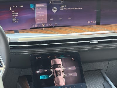 2025 Cadillac Escalade 4WD 4dr Sport Platinum