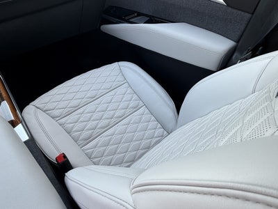 2025 Cadillac Escalade 4WD 4dr Sport Platinum