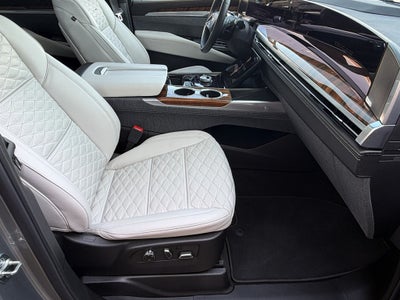 2025 Cadillac Escalade 4WD 4dr Sport Platinum