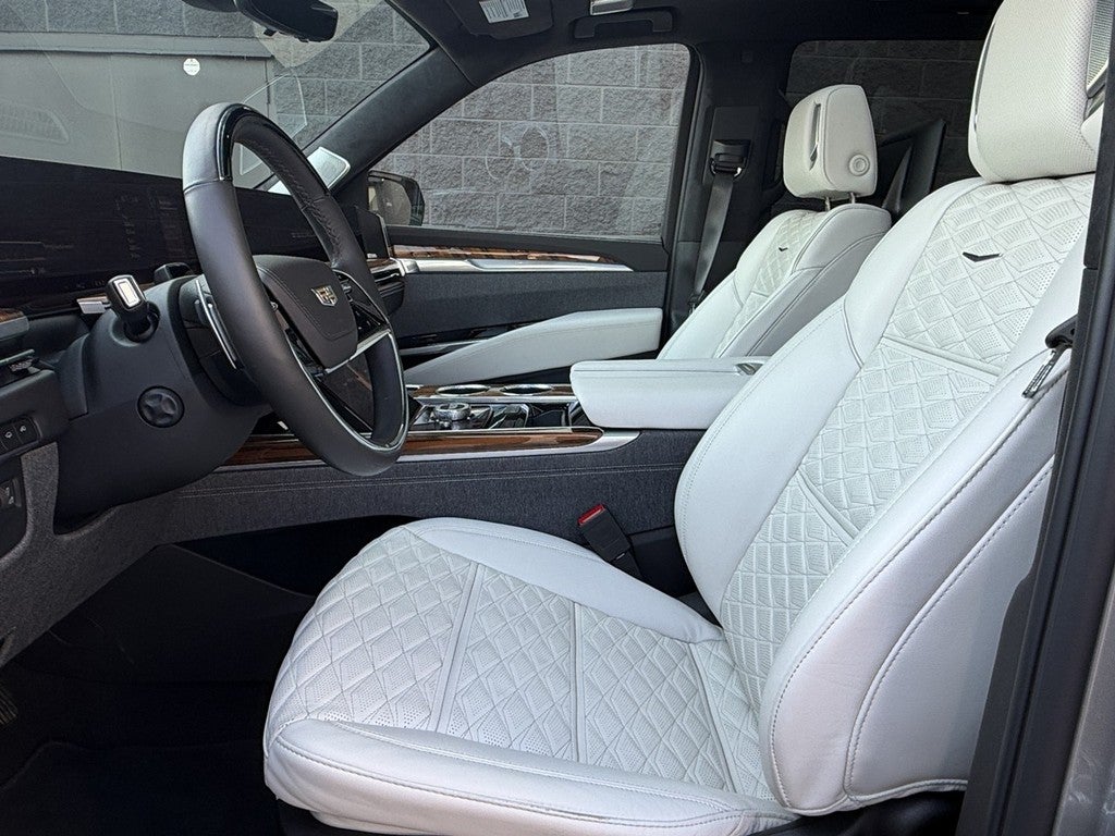 2025 Cadillac Escalade 4WD 4dr Sport Platinum
