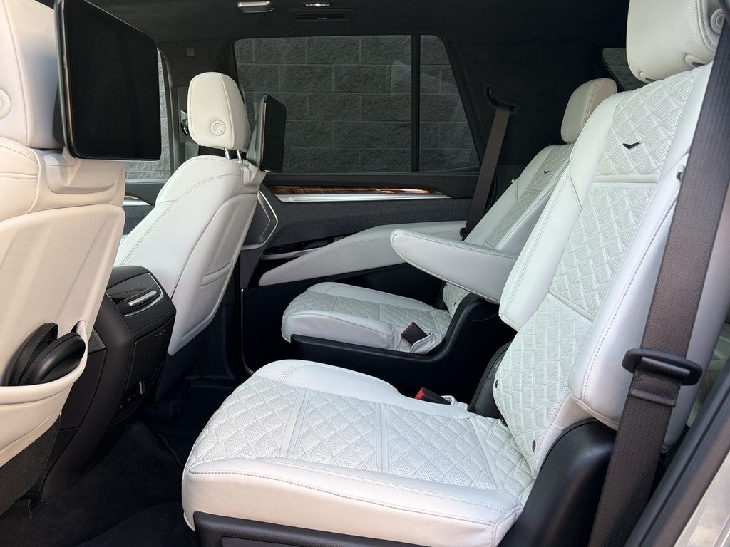 2025 Cadillac Escalade 4WD 4dr Sport Platinum