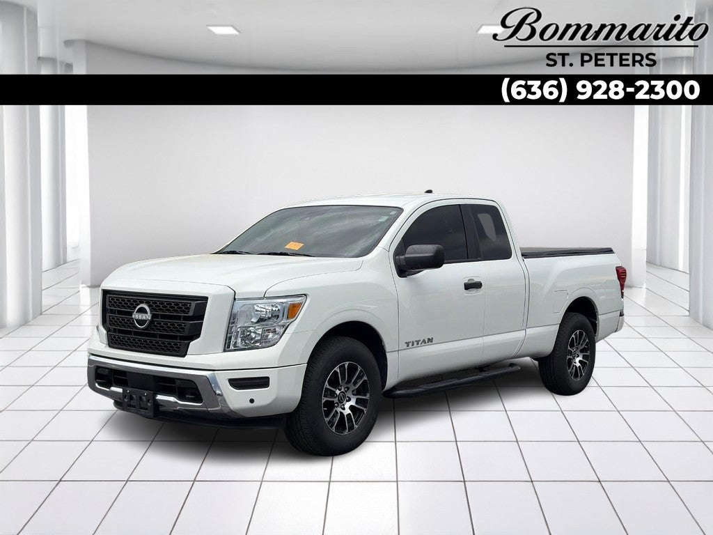 2024 Nissan Titan 4x4 King Cab SV