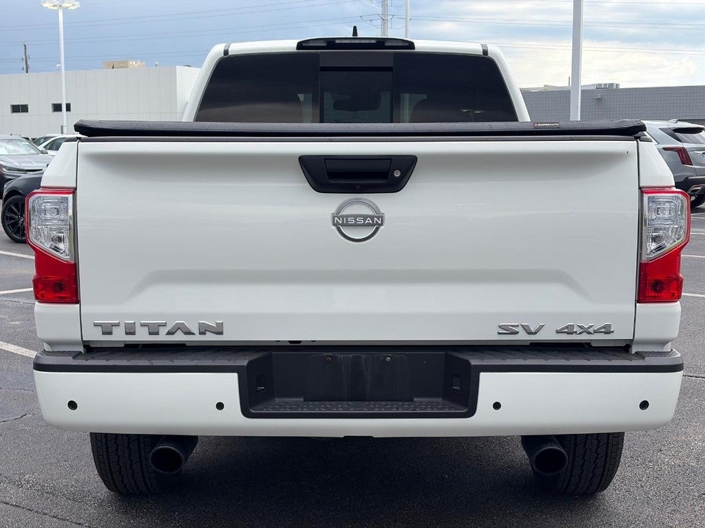 2024 Nissan Titan 4x4 King Cab SV
