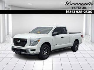 2024 Nissan Titan 4x4 King Cab SV