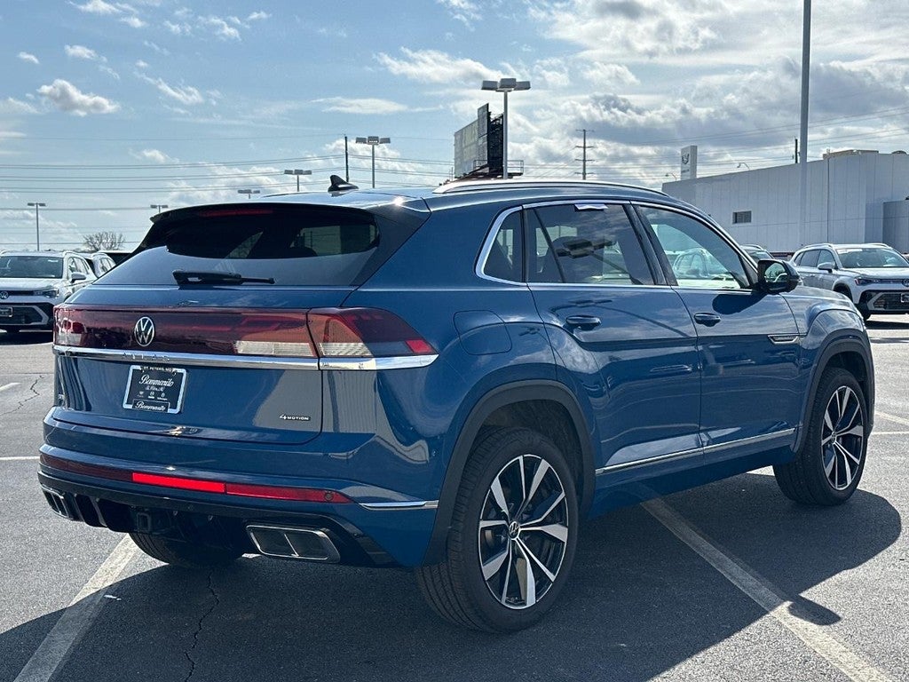 2025 Volkswagen Atlas Cross Sport 2.0T SEL Premium R-Line 4MOTION