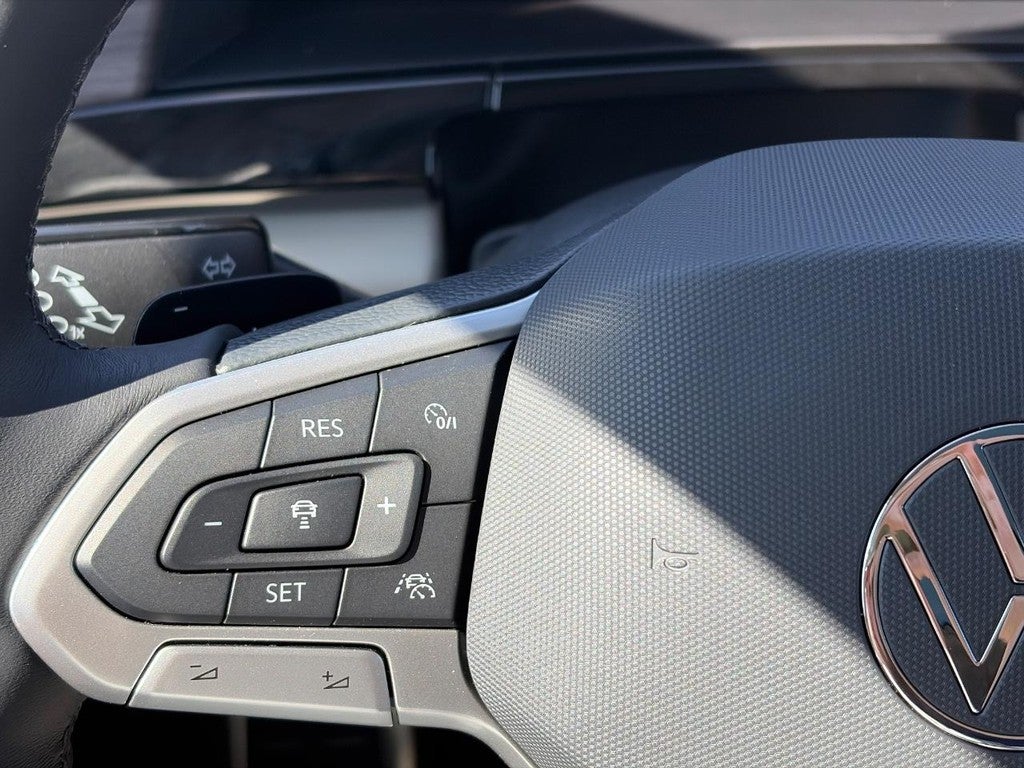 2026 Volkswagen Atlas 2.0T SEL Premium R-Line 4MOTION