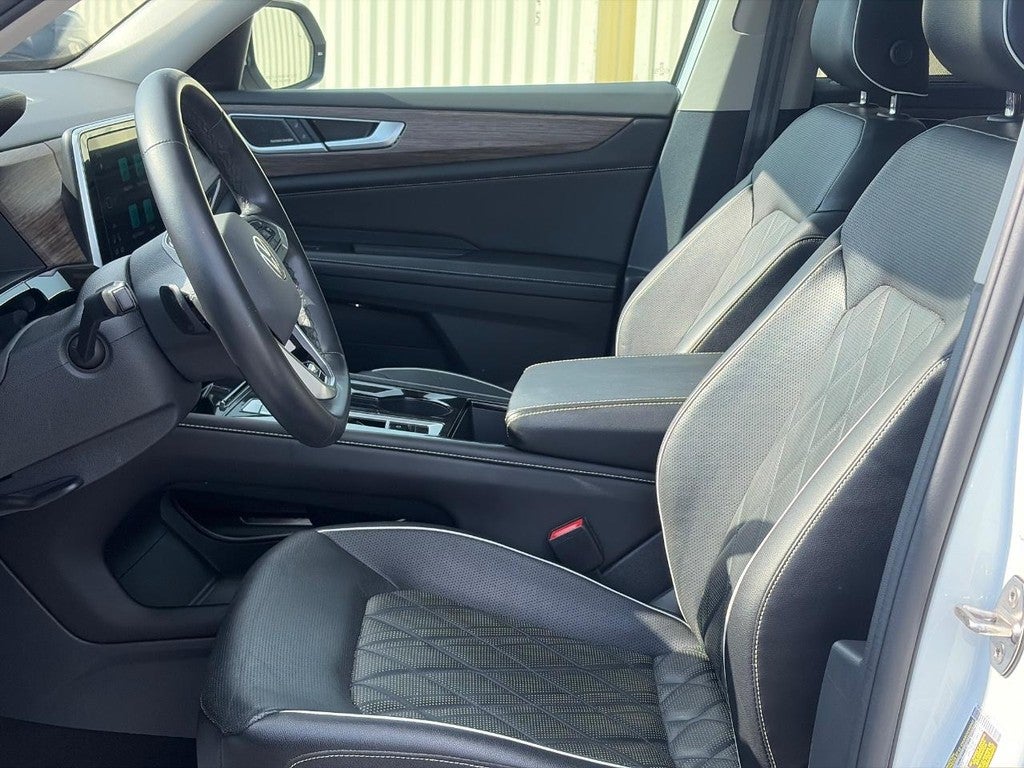 2024 Volkswagen Atlas 2.0T SEL Premium R-Line 4MOTION