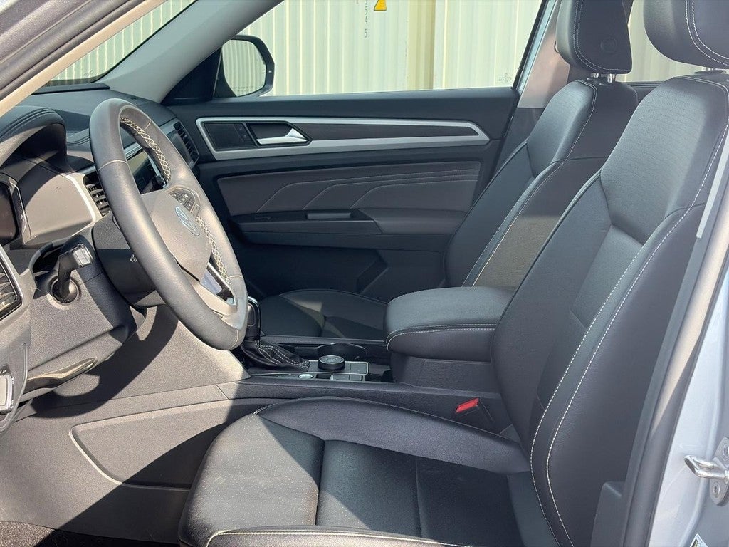 2022 Volkswagen Atlas 3.6L V6 SE w/Technology 4MOTION