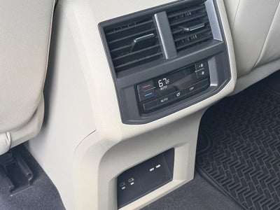 2023 Volkswagen Atlas 3.6L V6 SE w/Technology 4MOTION