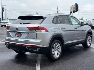 2022 Volkswagen Atlas Cross Sport 2.0T SE w/Technology 4MOTION