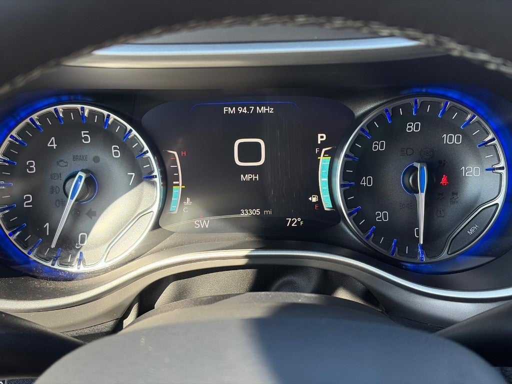 2025 Chrysler Pacifica Select FWD