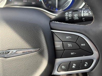 2025 Chrysler Pacifica Select FWD
