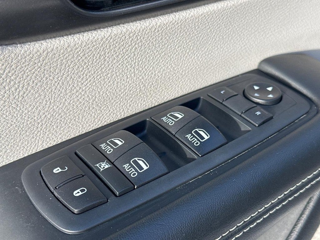 2020 Chrysler Pacifica Touring L Plus FWD