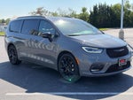 2025 Chrysler Pacifica Limited FWD