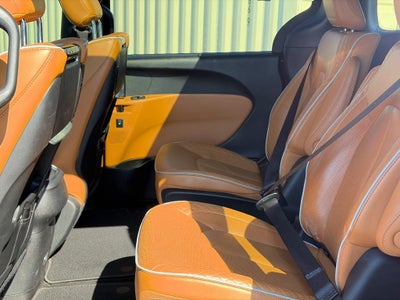 2022 Chrysler Pacifica Pinnacle AWD