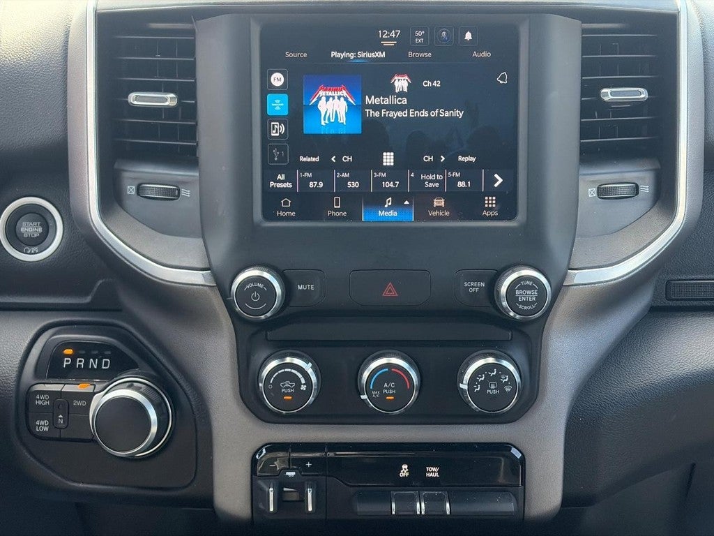 2024 RAM 2500 Big Horn 4x4 Crew Cab 6'4" Box