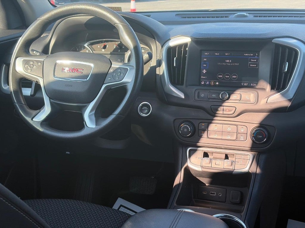 2024 GMC Terrain FWD 4dr SLE