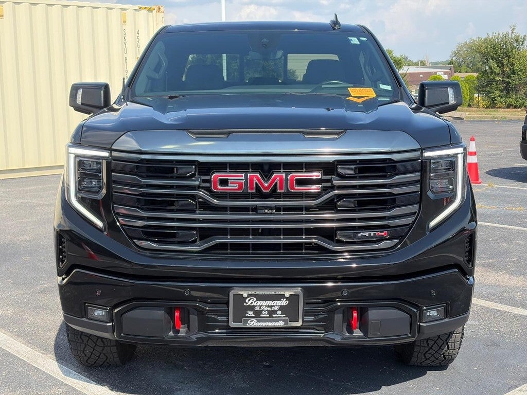 2024 GMC Sierra 1500 4WD Crew Cab 147" AT4