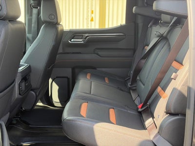 2024 GMC Sierra 1500 4WD Crew Cab 147" AT4