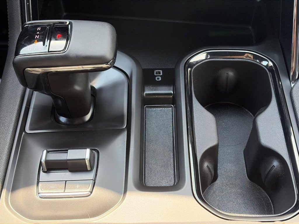 2024 GMC Sierra 1500 4WD Crew Cab 147" AT4