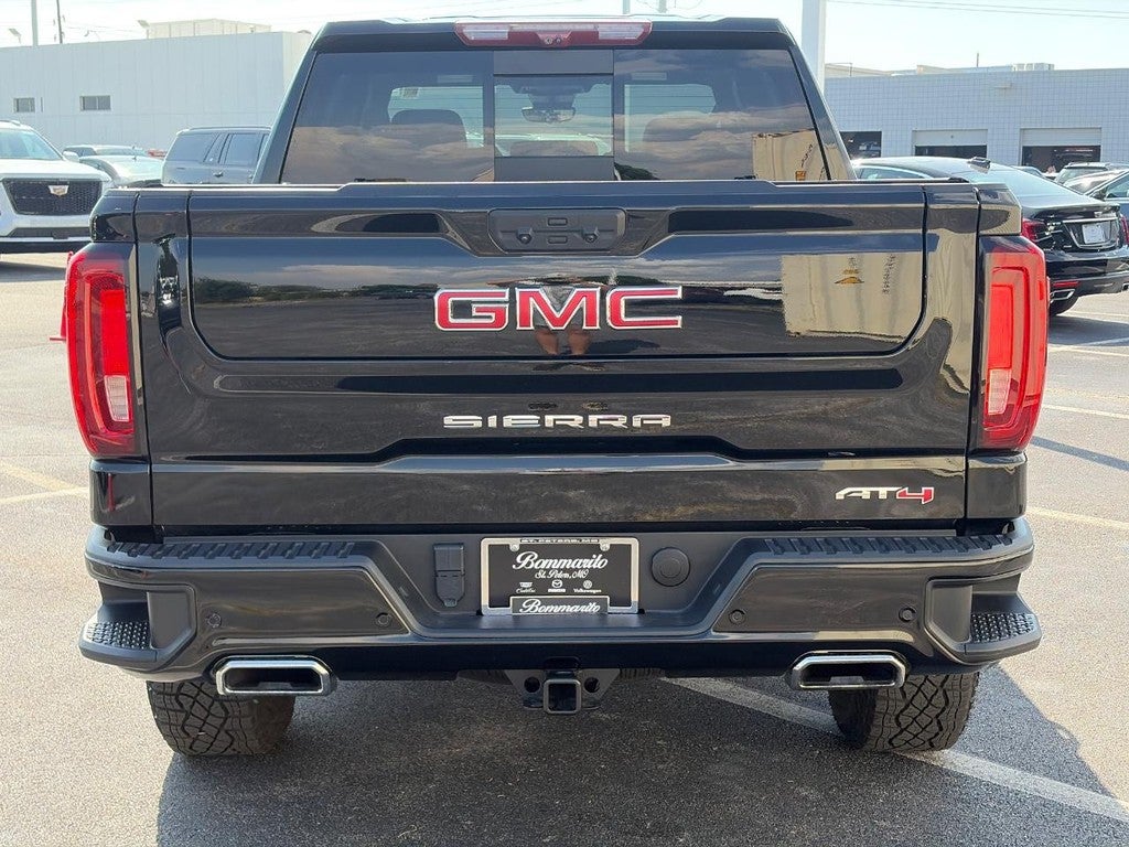 2024 GMC Sierra 1500 4WD Crew Cab 147" AT4