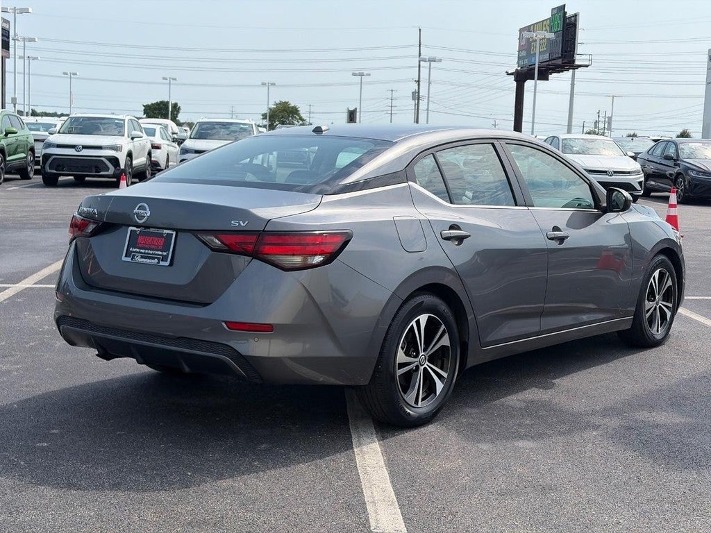 2022 Nissan Sentra SV CVT