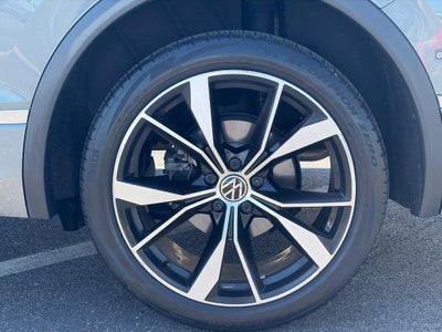 2024 Volkswagen Tiguan 2.0T SEL R-Line 4MOTION