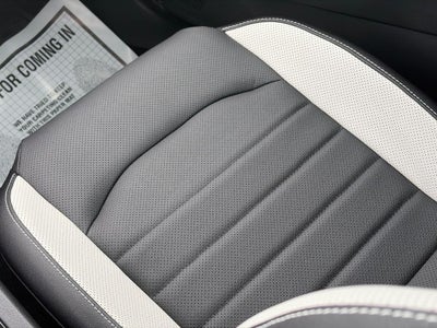 2025 Volkswagen Taos SEL 4MOTION