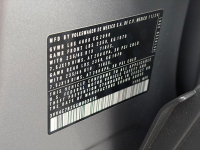2025 Volkswagen Taos SEL 4MOTION