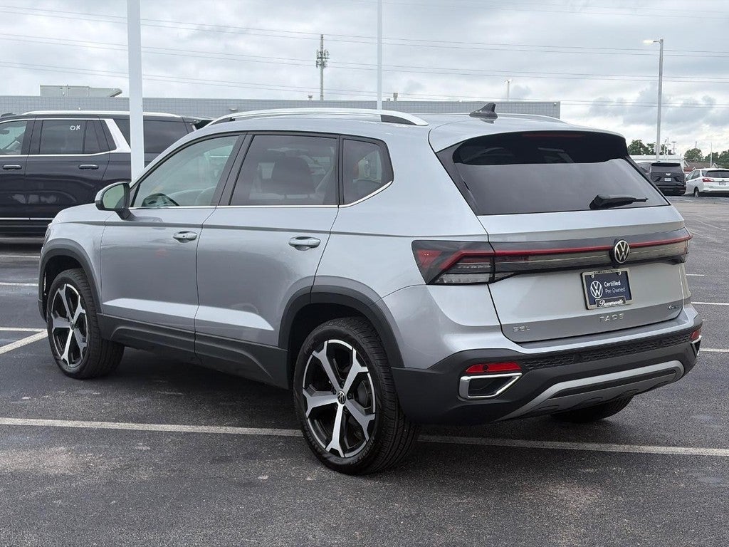 2025 Volkswagen Taos SEL 4MOTION