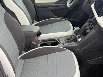 2025 Volkswagen Taos S FWD