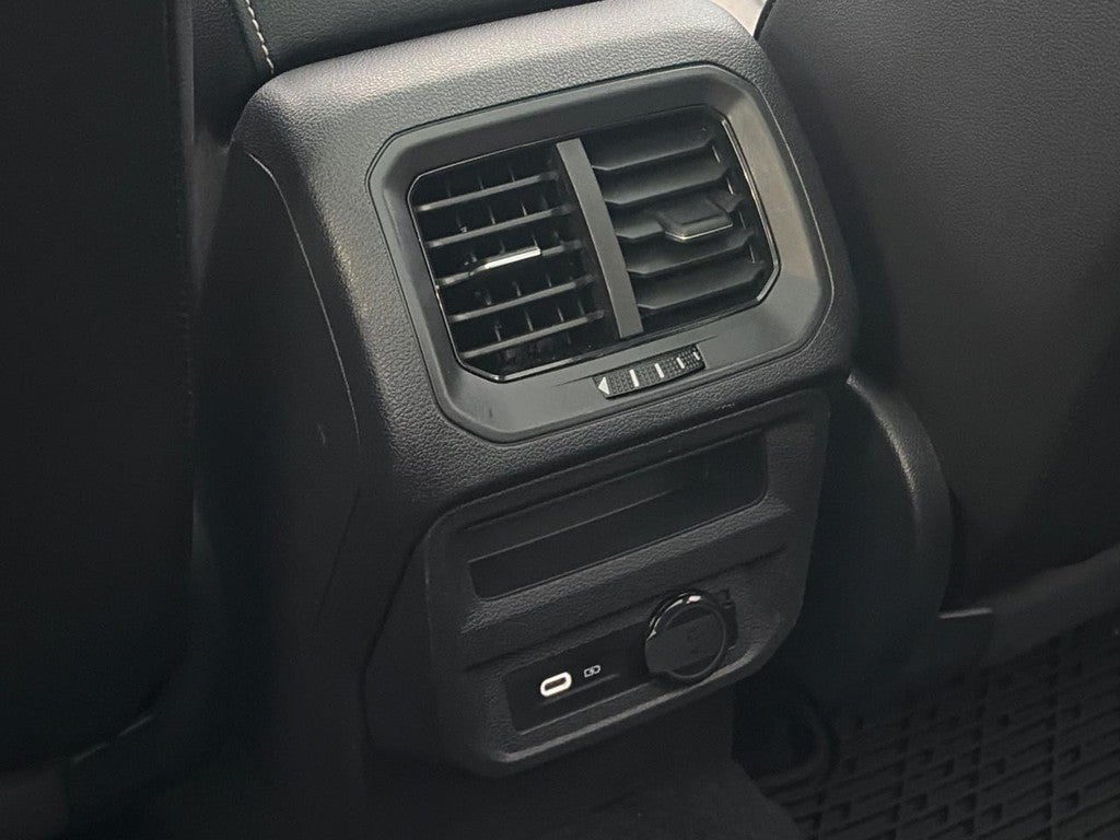 2022 Volkswagen Tiguan 2.0T SE R-Line Black 4MOTION