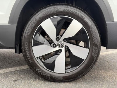 2026 Volkswagen Taos S 4MOTION