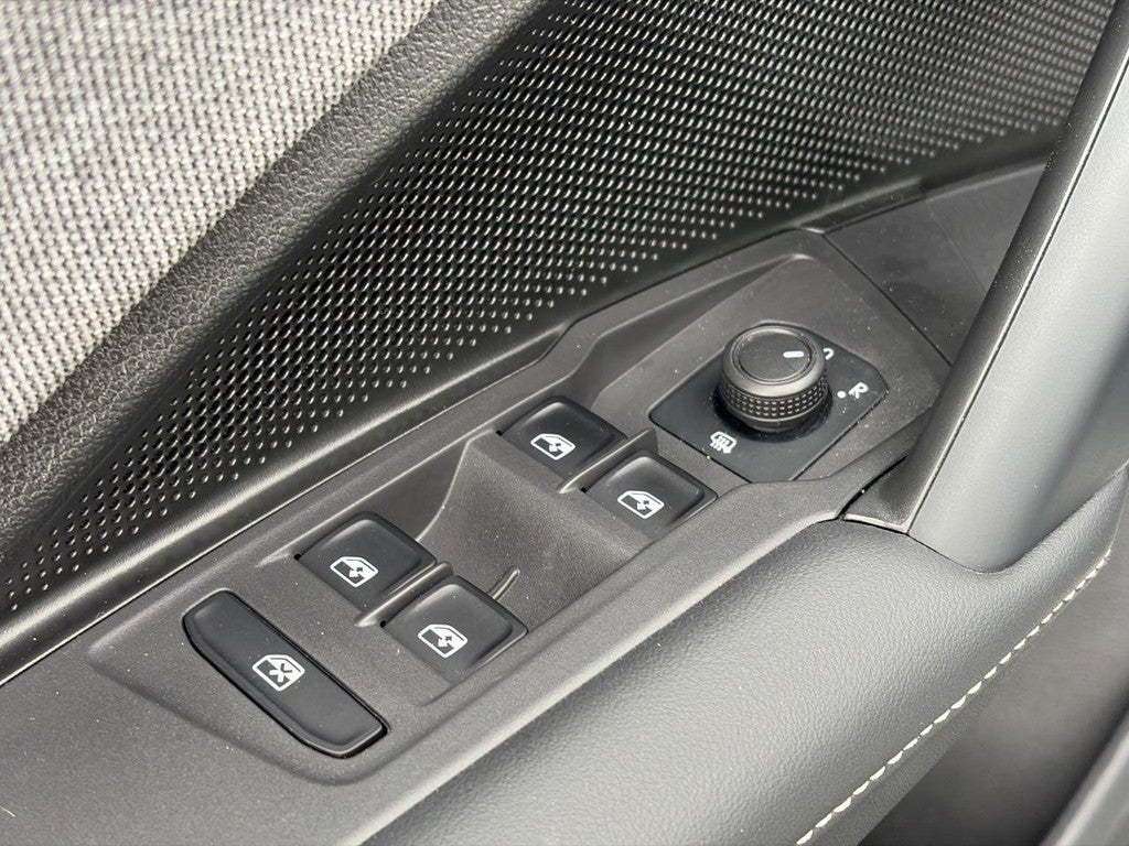 2025 Volkswagen Tiguan 2.0T S FWD