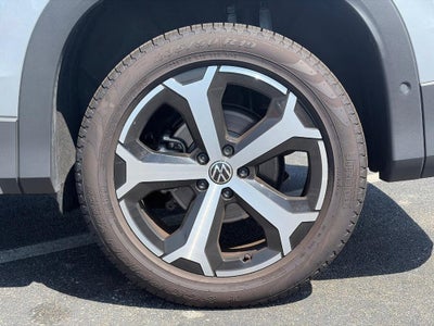 2026 Volkswagen Tiguan SE 4MOTION