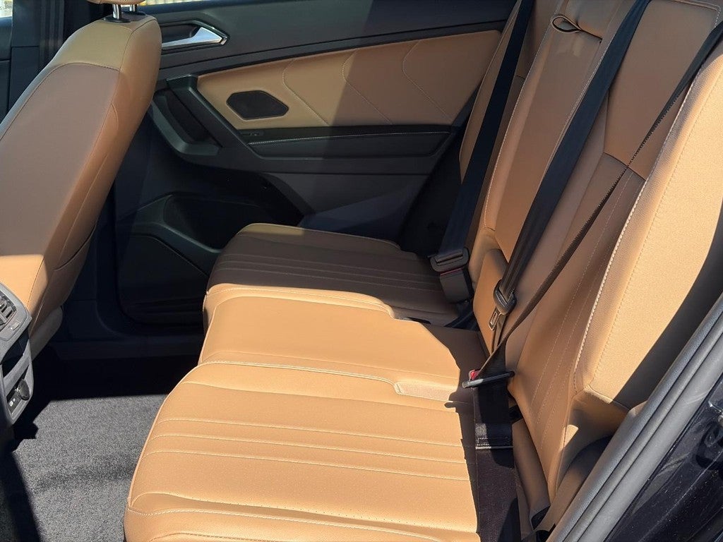 2024 Volkswagen Tiguan 2.0T SE 4MOTION