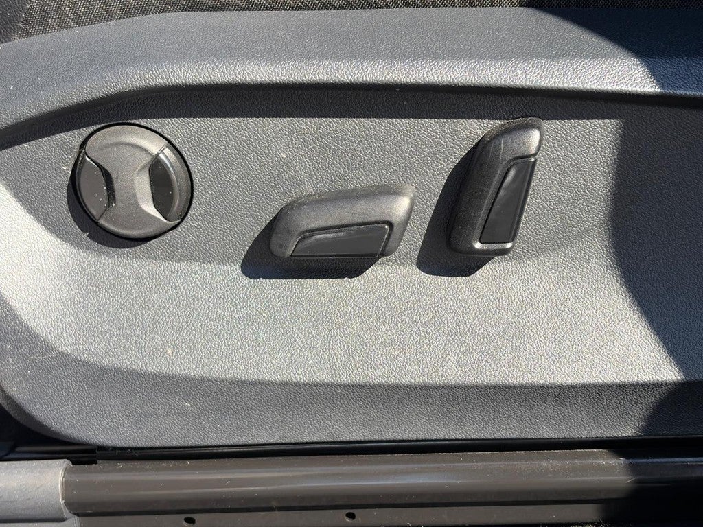 2024 Volkswagen Tiguan 2.0T SE 4MOTION