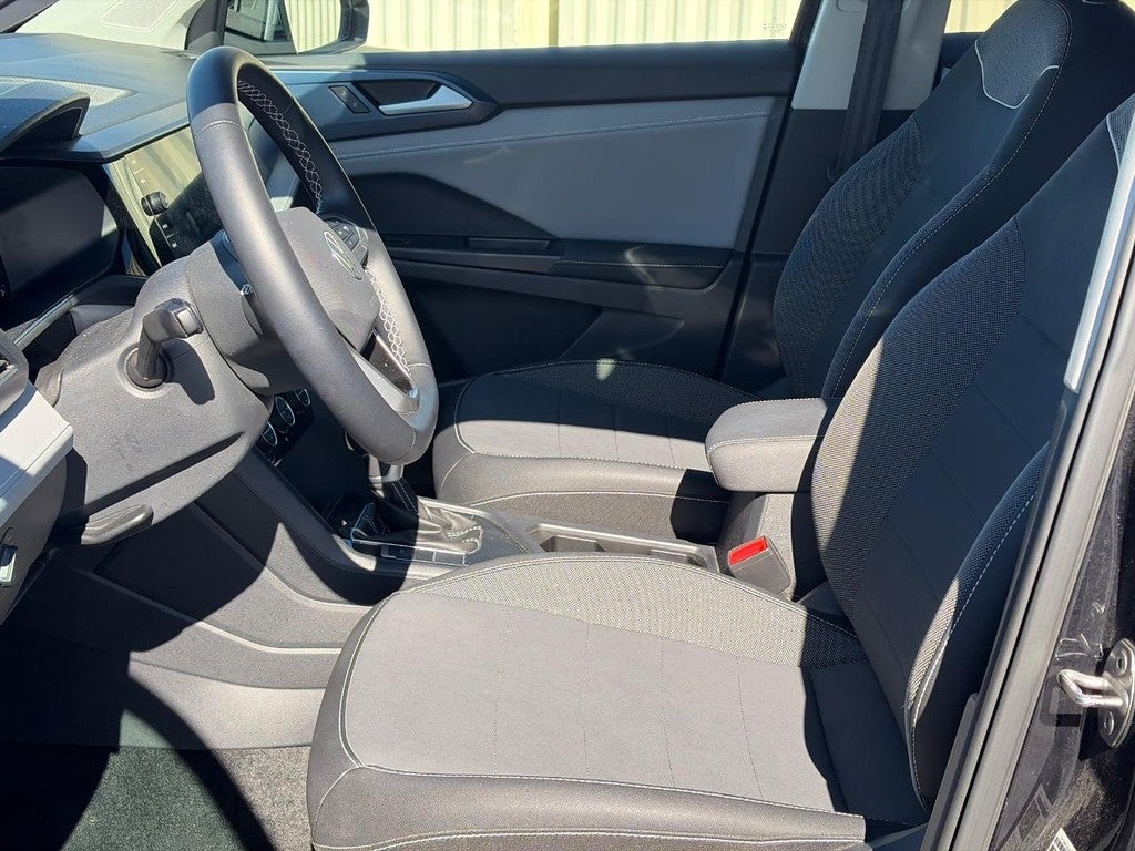 2024 Volkswagen Taos SE FWD