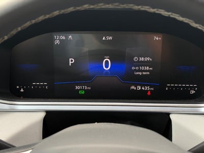 2025 Volkswagen Taos SE 4MOTION