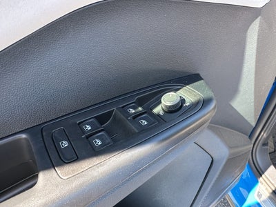 2025 Volkswagen Taos SE 4MOTION