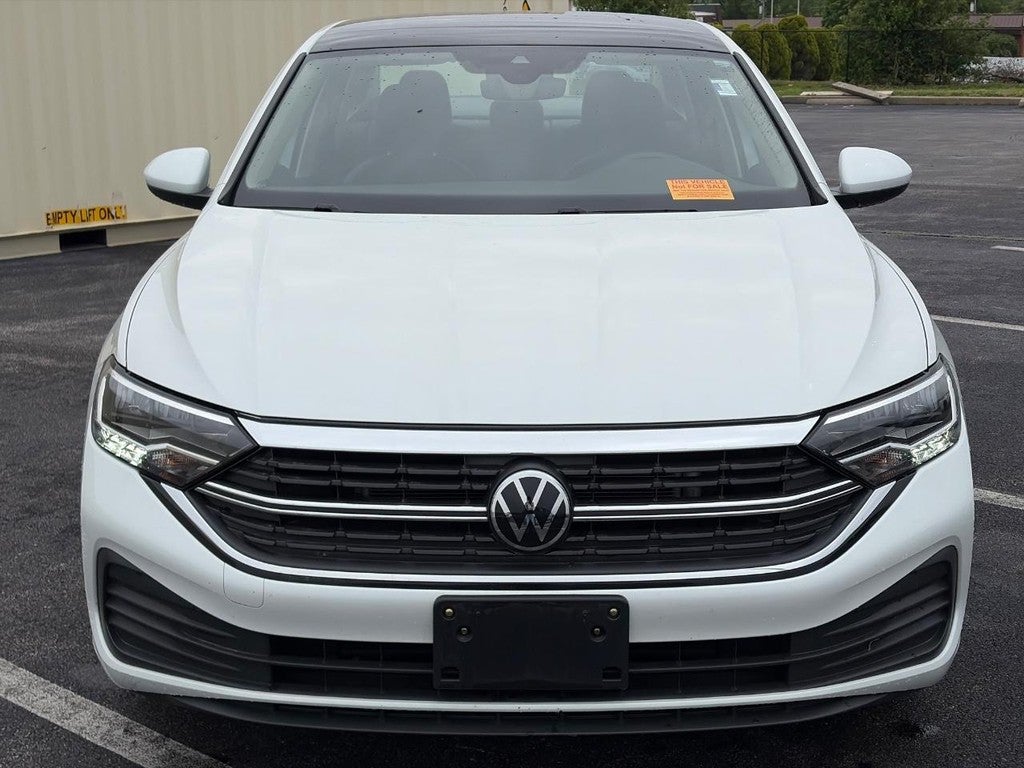 2024 Volkswagen Jetta SE Auto
