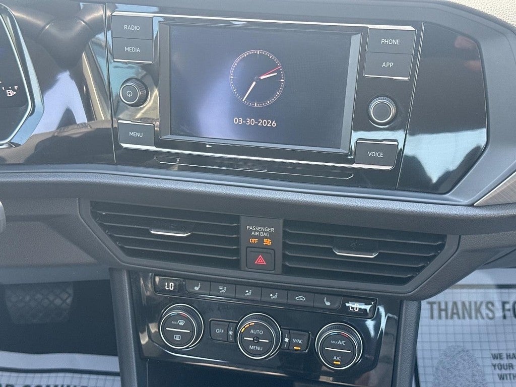 2024 Volkswagen Jetta SE Auto