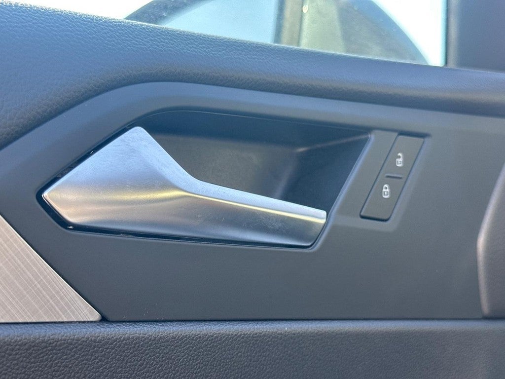 2024 Volkswagen Jetta SE Auto