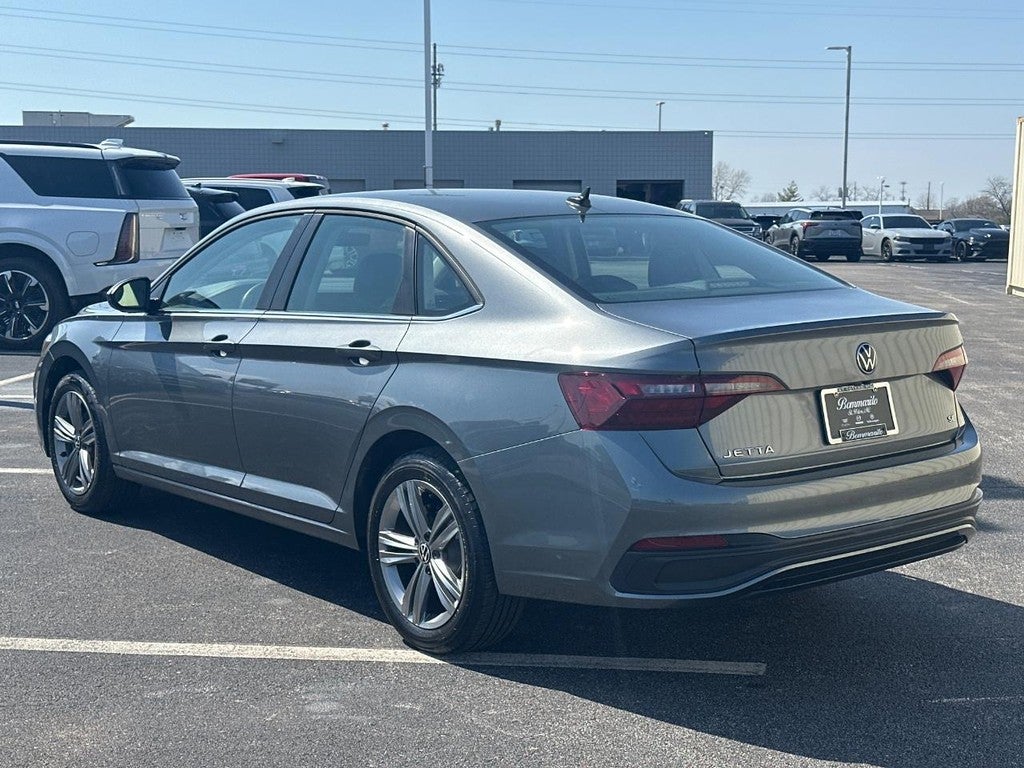 2024 Volkswagen Jetta SE Auto